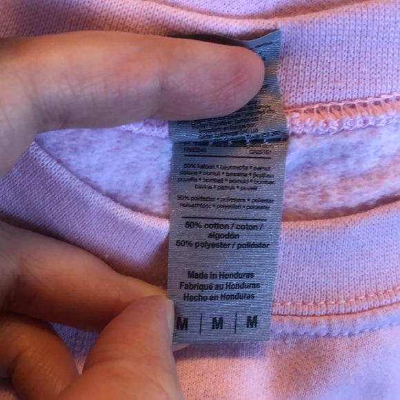 Wine pun crewneck sweatshirt, Gildan, pink, size medium - Picture 8 of 10